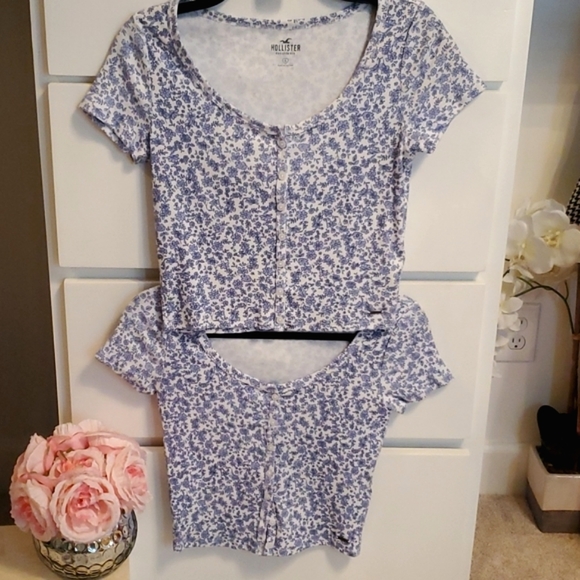 Hollister blue floral top - Picture 10 of 12